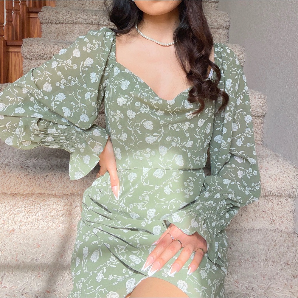 NEW Floral Print Cowl Neck Dress - Picture 4 of 5